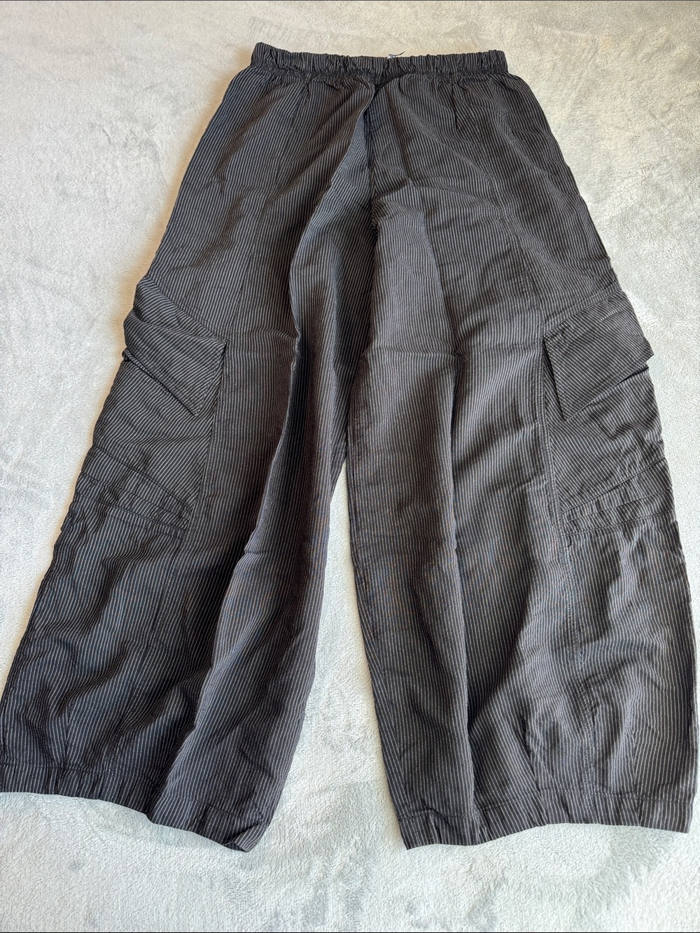 Dress To Kill Pin Striped Pants Black Size 1 (S-M)